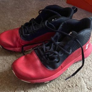 Under armor used shoes